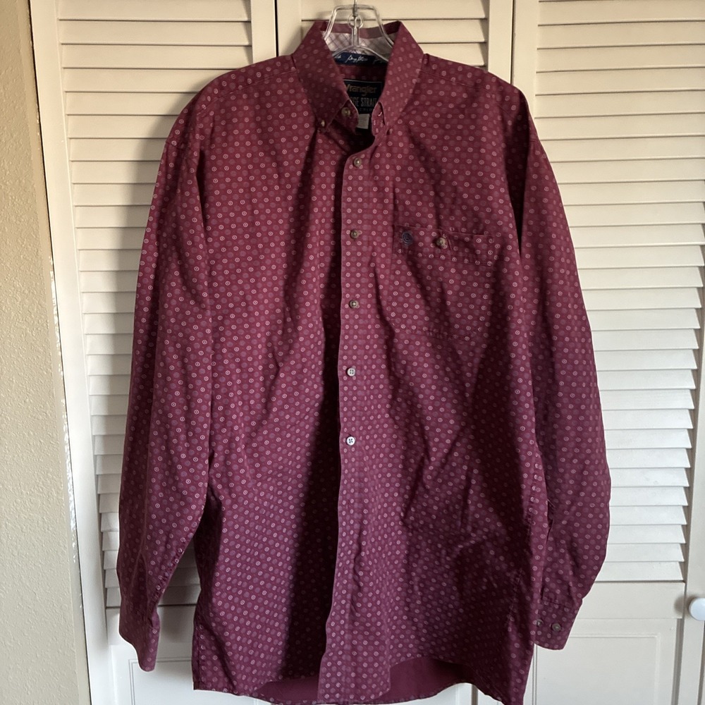 Wrangler George Strait Collection-Dress Shirt Long Sleeve Red Sz Large Tall EUC